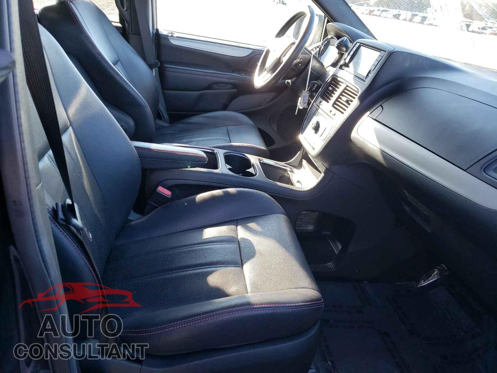 DODGE GRAND CARA 2019 - 2C4RDGEG3KR534743