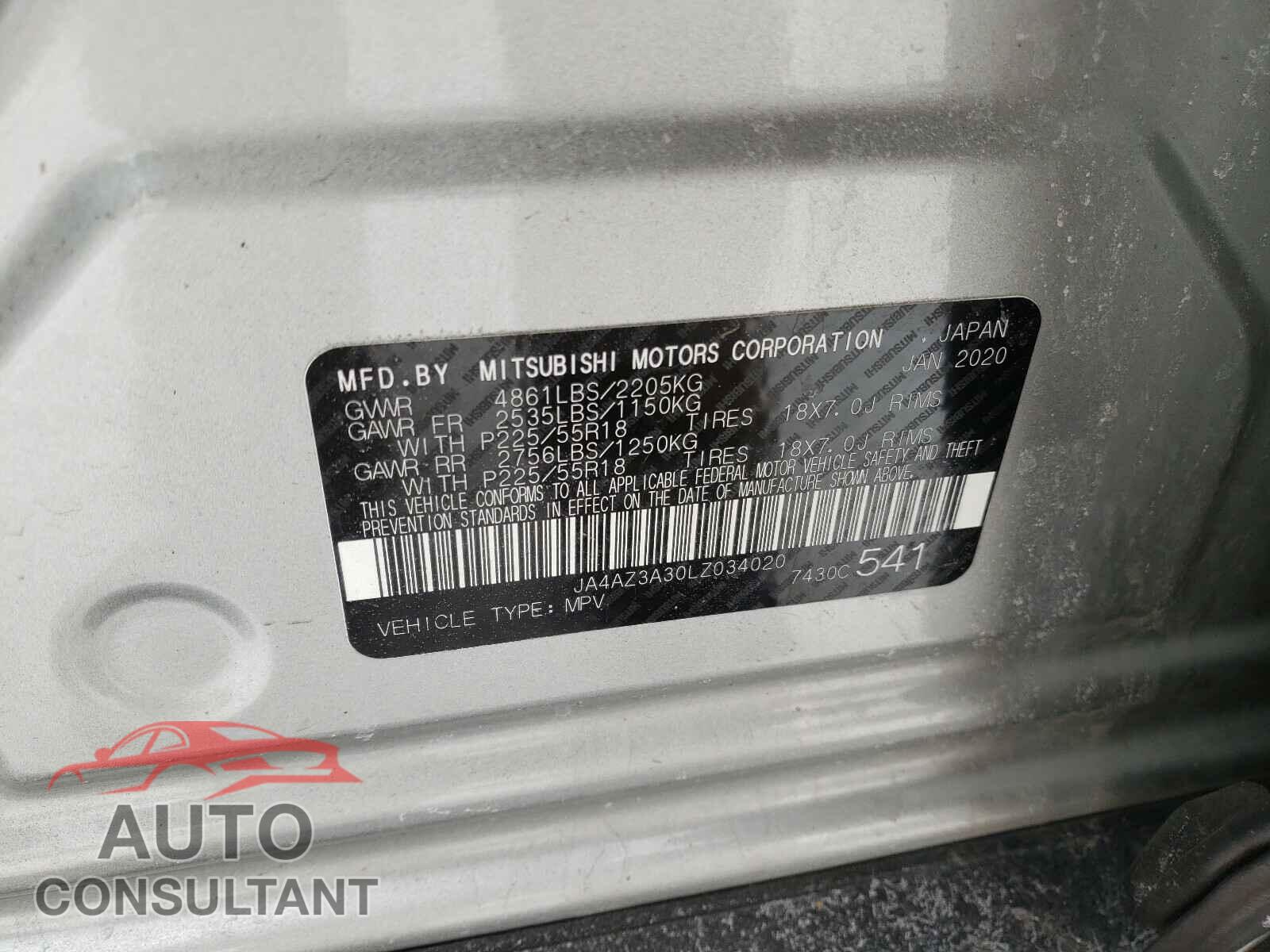 MITSUBISHI OUTLANDER 2020 - JA4AZ3A30LZ034020