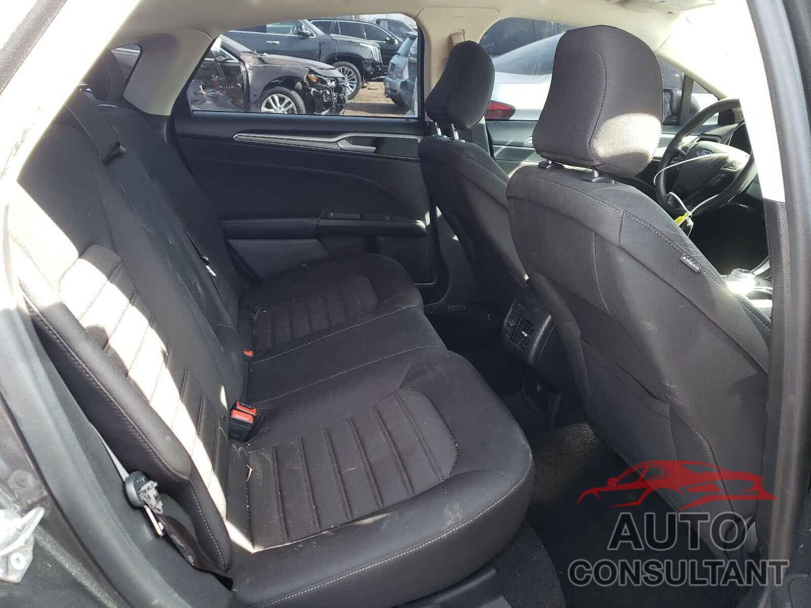 FORD FUSION 2020 - 3FA6P0HD8LR106039
