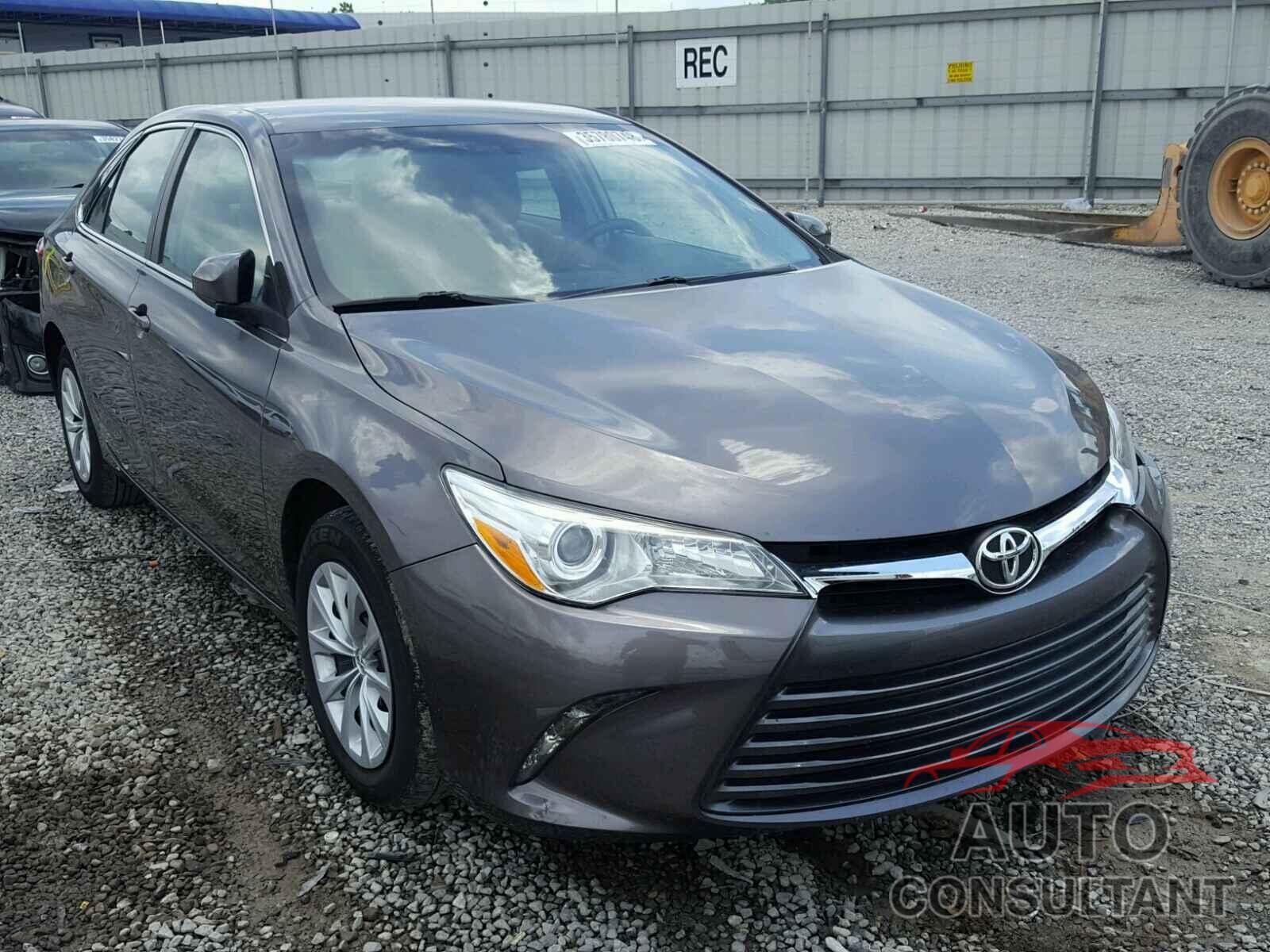 TOYOTA CAMRY 2015 - 4T4BF1FK7FR498352