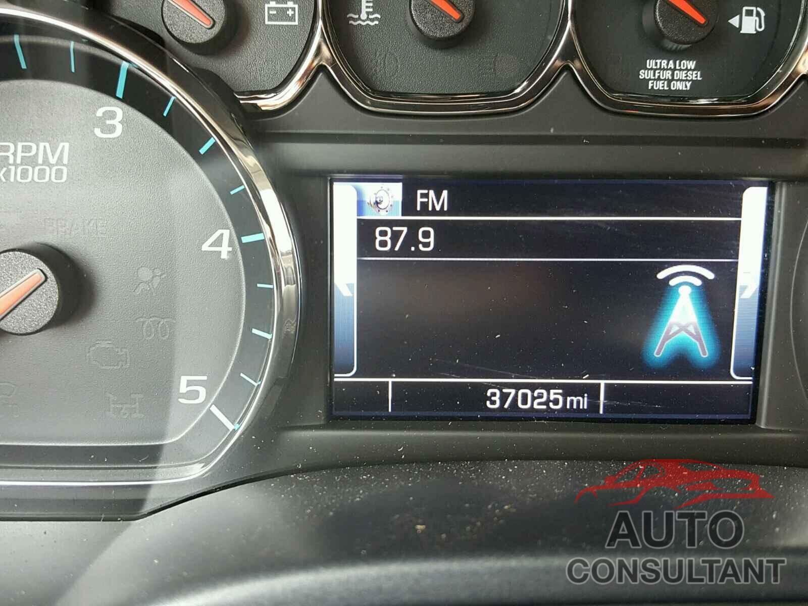 CHEVROLET SILVERADO 2015 - 1GC1KWE89FF668515