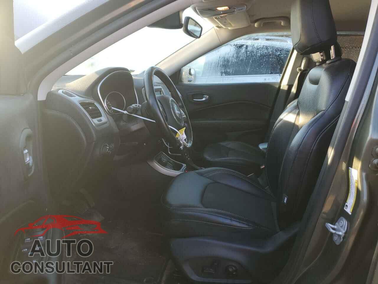 JEEP COMPASS 2018 - 3C4NJDBB9JT470802