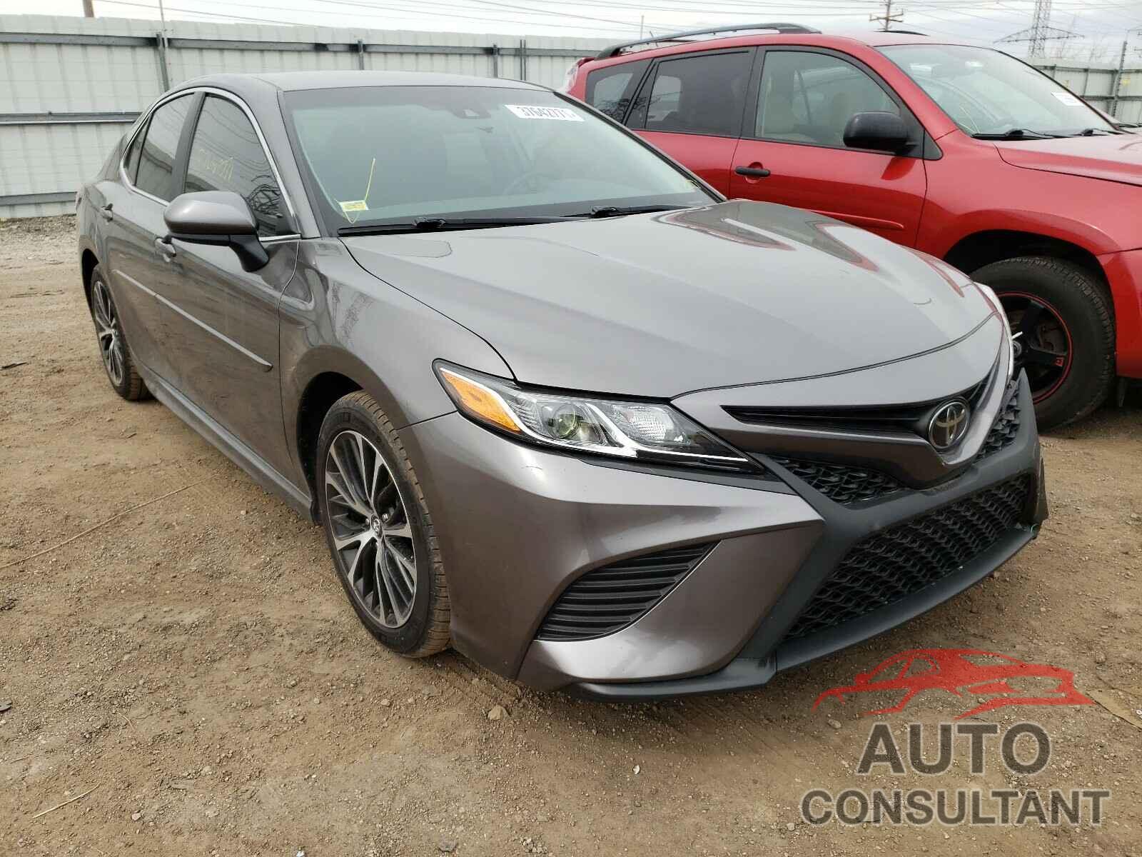 TOYOTA CAMRY 2018 - 4T1B11HKXJU674230
