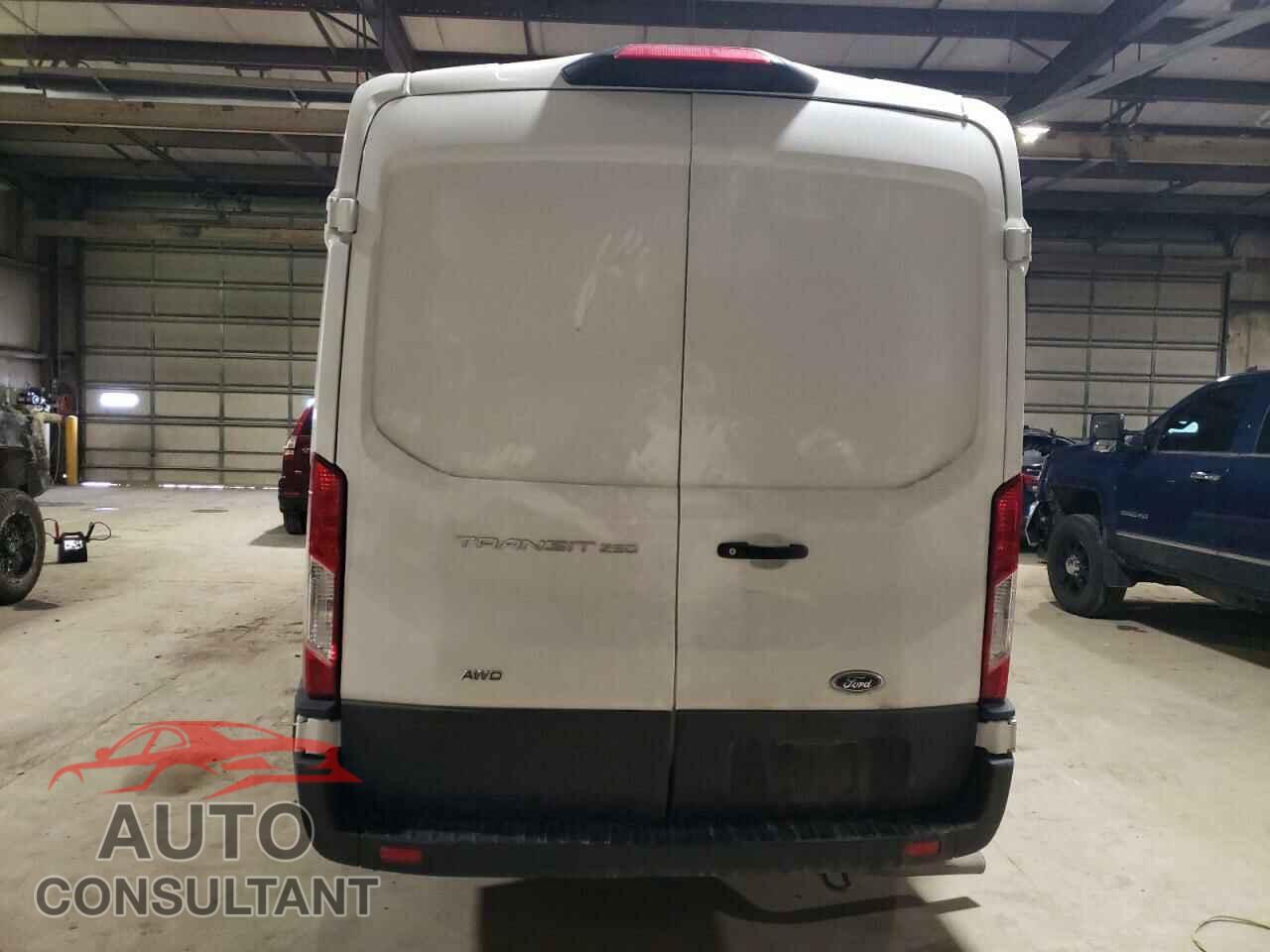 FORD TRANSIT 2023 - 1FTBR2C82PKB38603