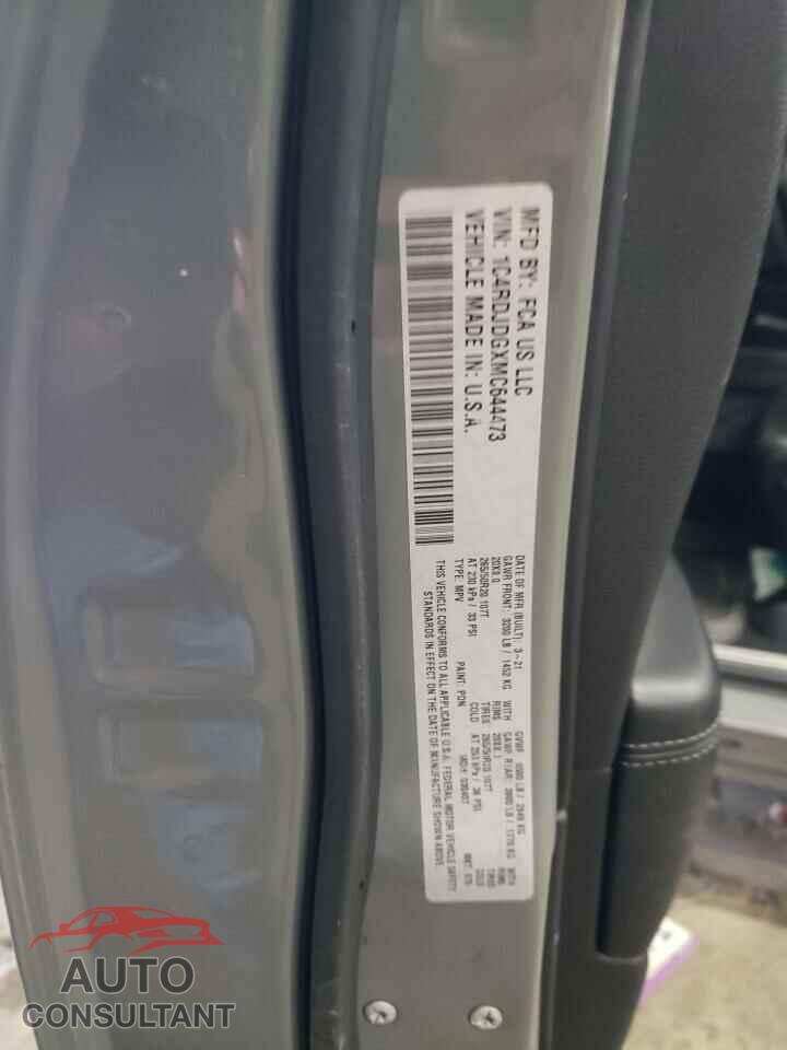 DODGE DURANGO 2021 - 1C4RDJDGXMC644473