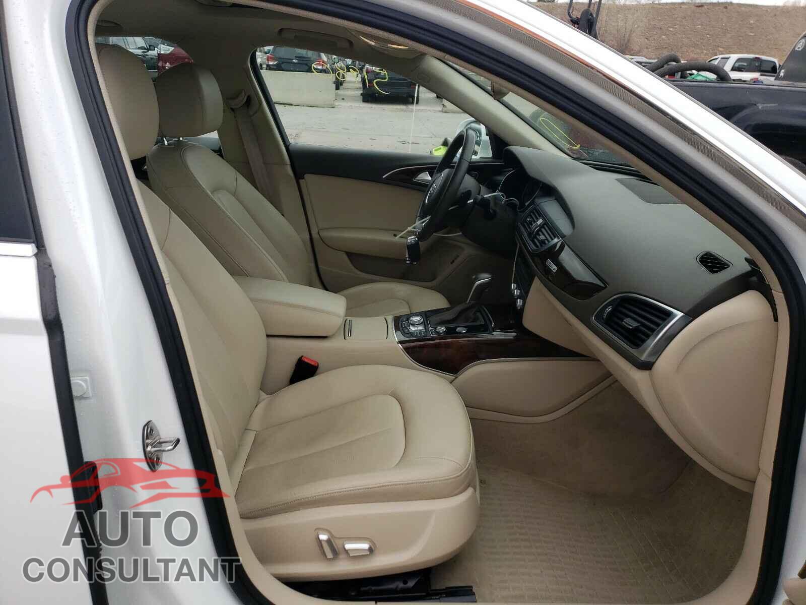 AUDI A6 2016 - WAUGFAFC8GN013531
