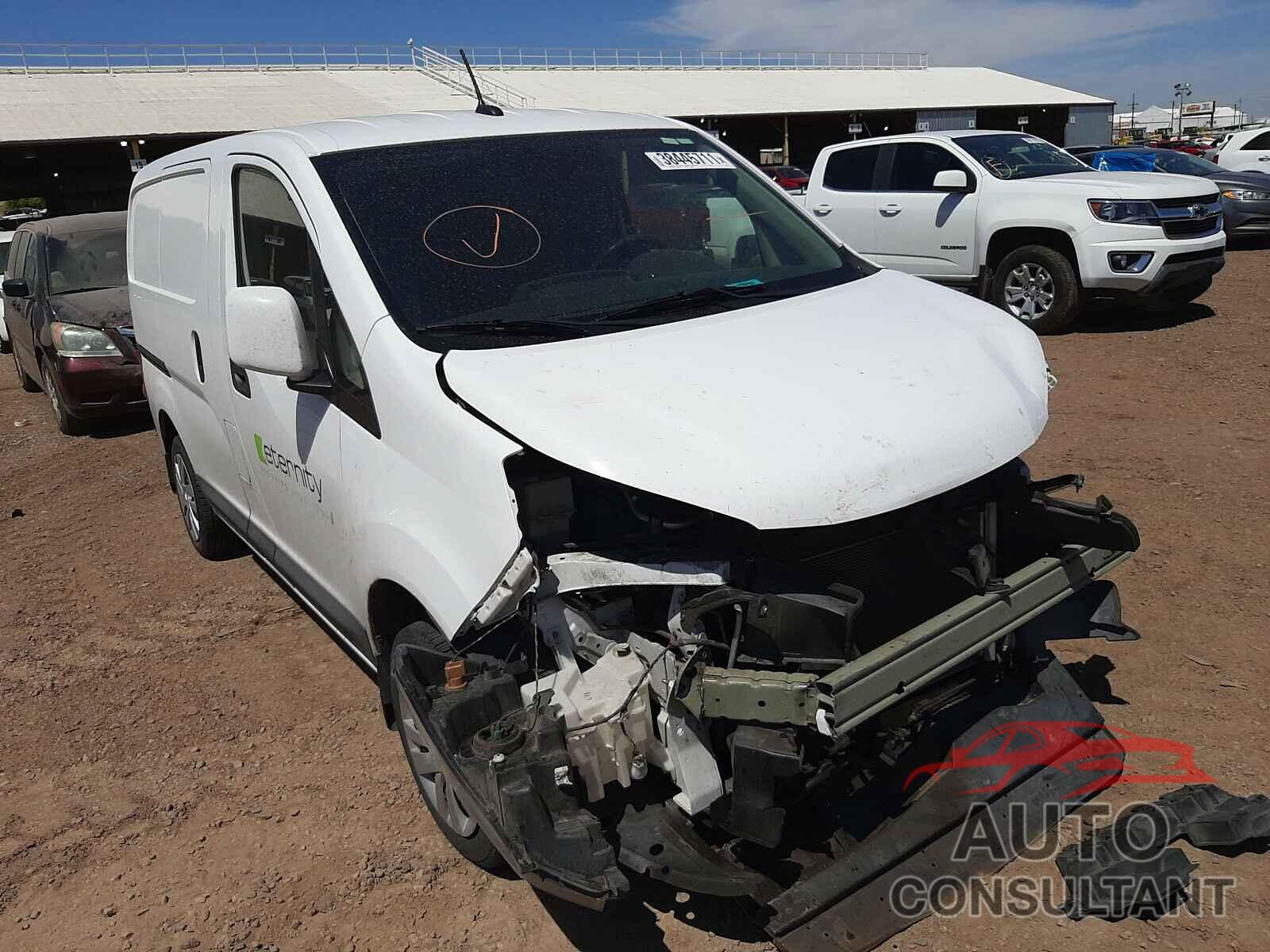 NISSAN NV 2016 - 3N6CM0KN5GK698650