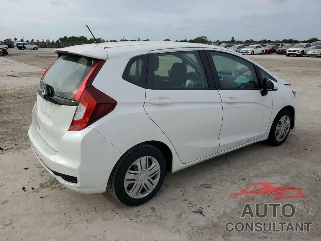 HONDA FIT 2018 - 3HGGK5H48JM735273