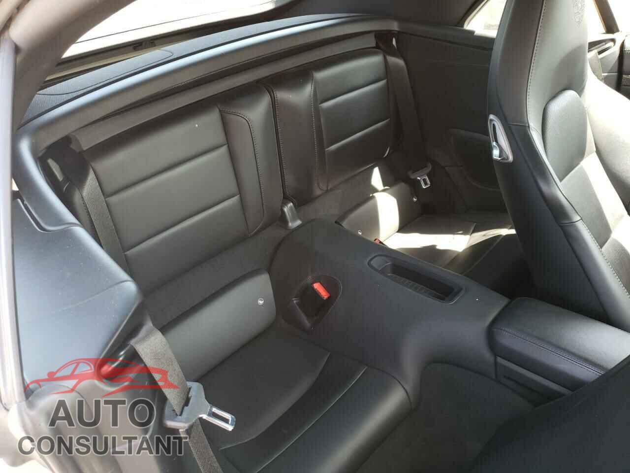 PORSCHE 911 2018 - WP0CD2A93JS162091