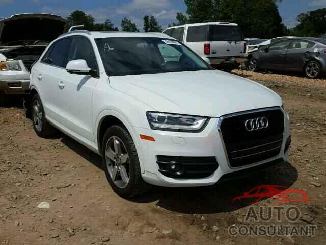 AUDI Q3 2015 - WA1BFCFS6FR007406