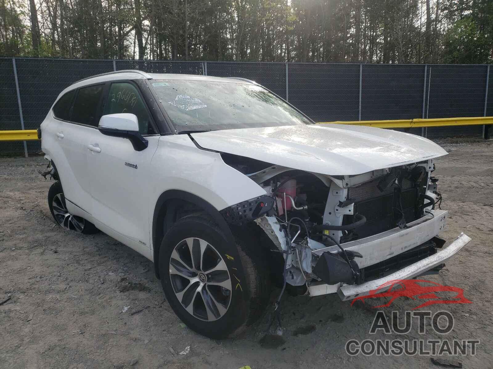 TOYOTA HIGHLANDER 2020 - 5TDHBRCH8LS502906