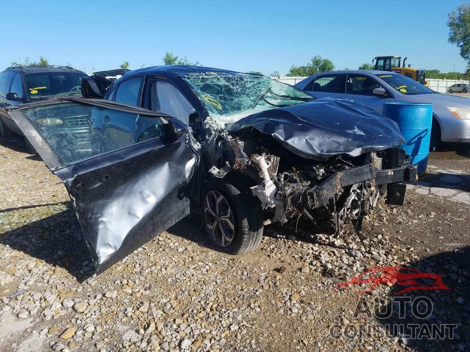 KIA FORTE 2019 - 3KPF24AD6KE040946