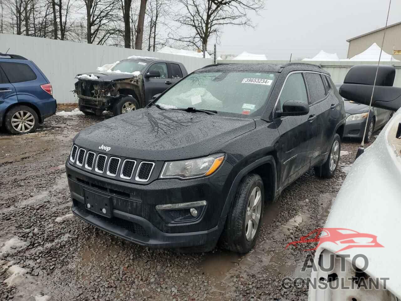 JEEP COMPASS 2018 - 3C4NJDBB8JT418223