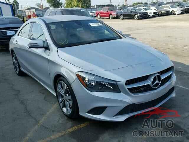 MERCEDES-BENZ CLA 250 2015 - WDDSJ4EB9FN223727