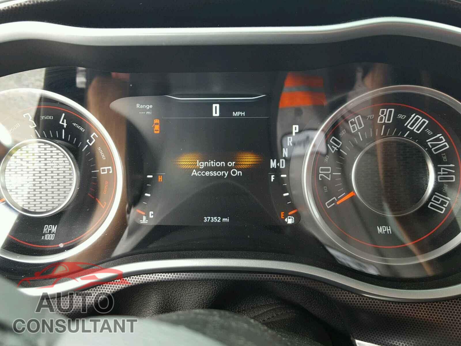 DODGE CHALLENGER 2015 - 2C3CDZBG2FH724670
