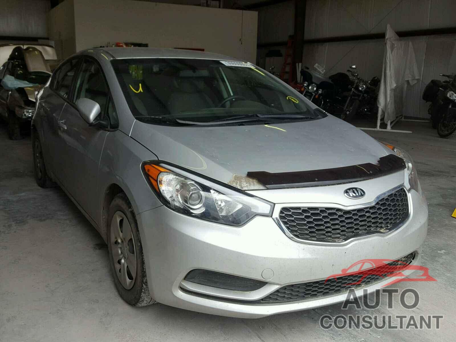 KIA FORTE 2015 - KNAFK4A67F5360972