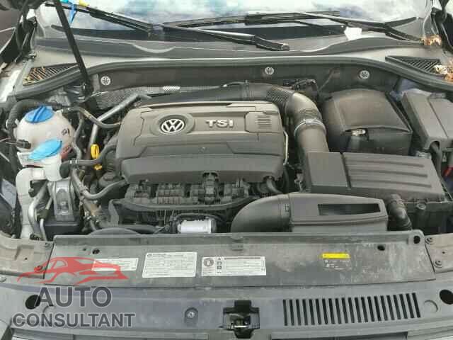 VOLKSWAGEN PASSAT 2015 - 1VWAT7A31FC089255