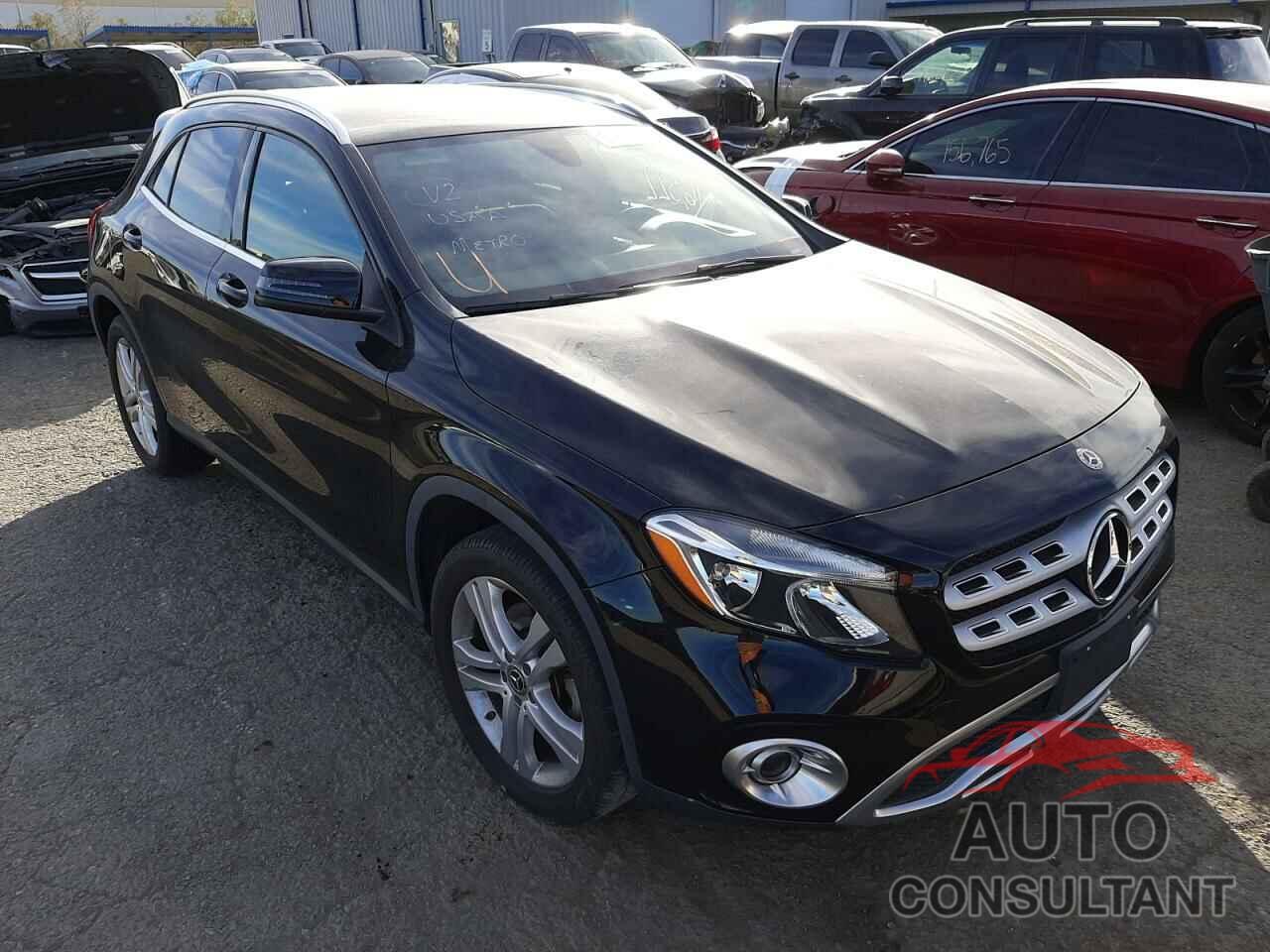 MERCEDES-BENZ GLA-CLASS 2018 - WDCTG4EB9JJ458846