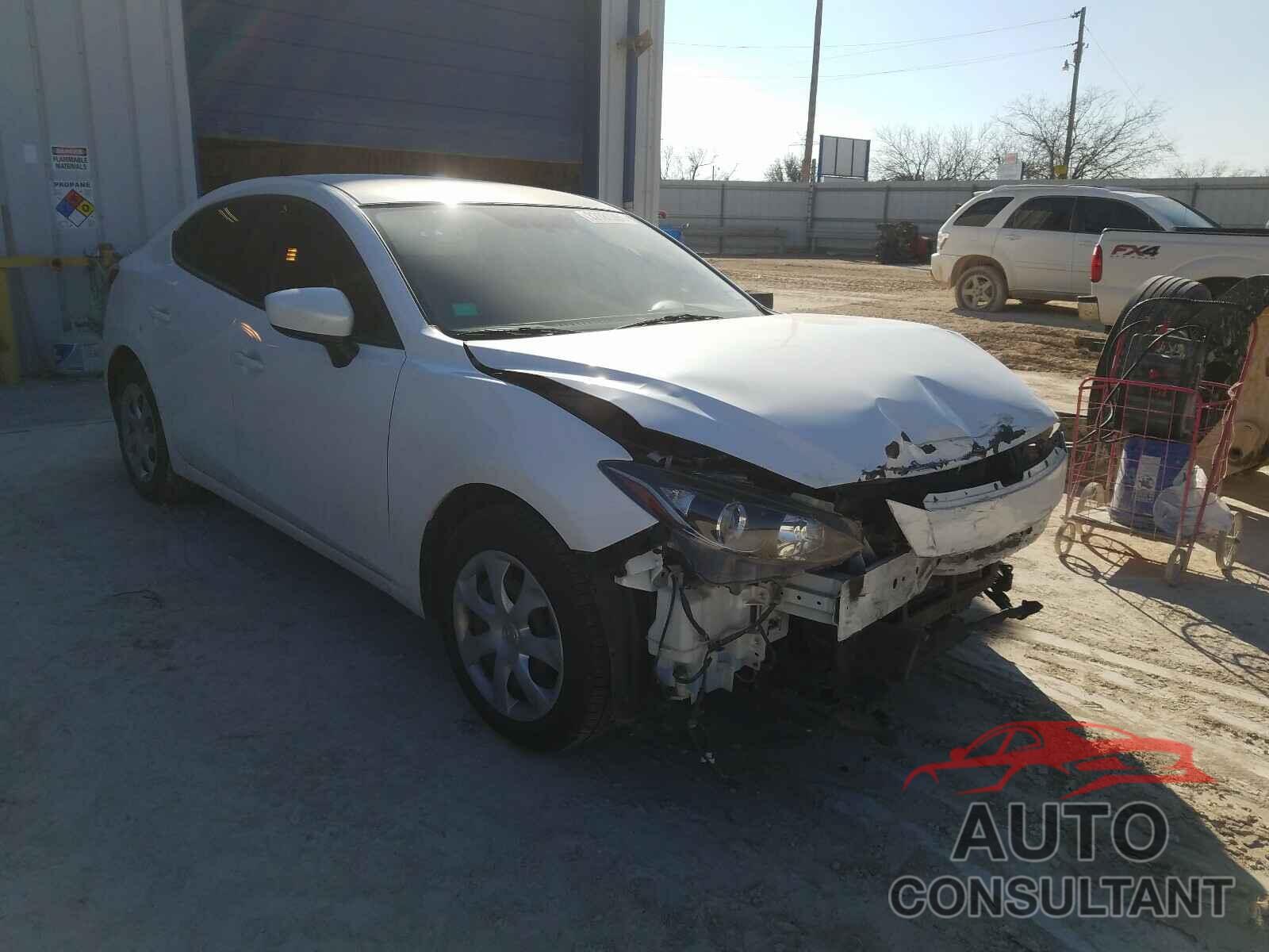 MAZDA 3 2016 - 3MZBM1T77GM283075