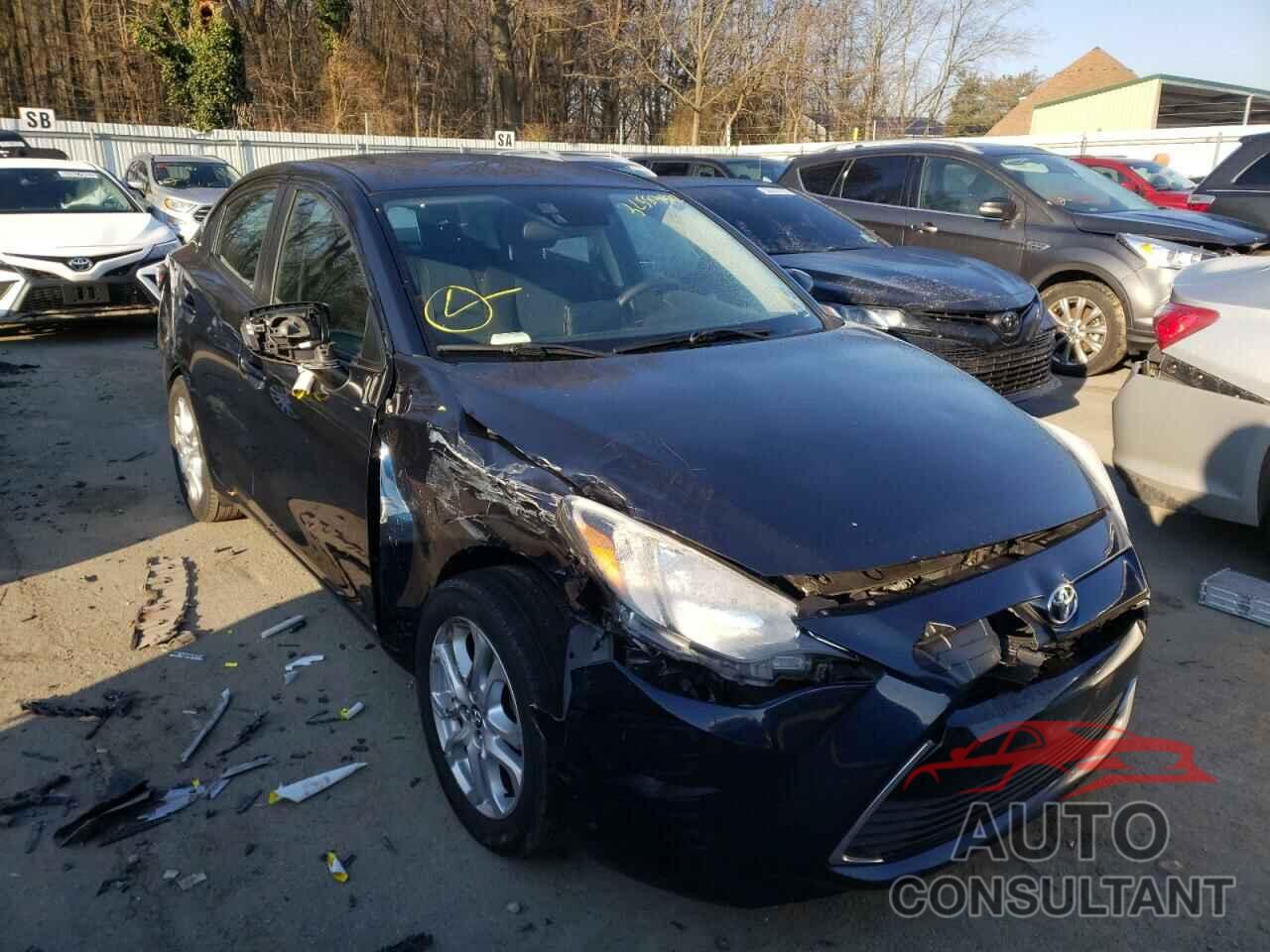 TOYOTA YARIS 2017 - 3MYDLBYV2HY177737
