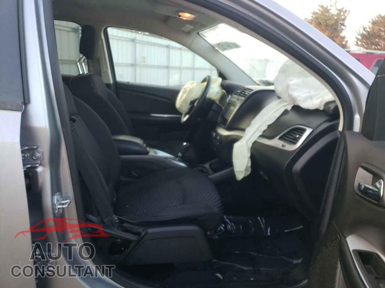 DODGE JOURNEY 2017 - 3C4PDCBGXHT501345