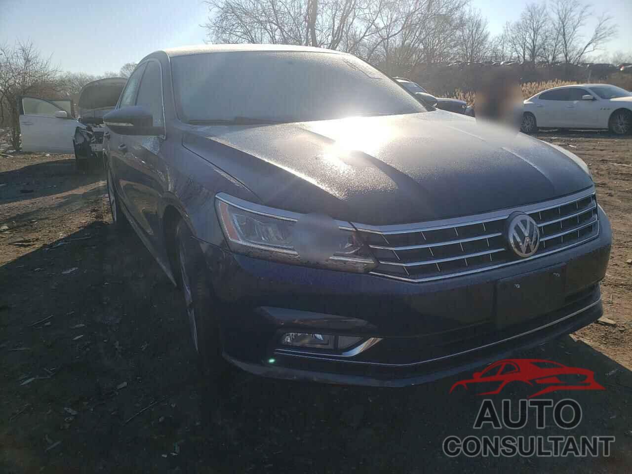 VOLKSWAGEN PASSAT 2018 - 1VWBA7A32JC027883