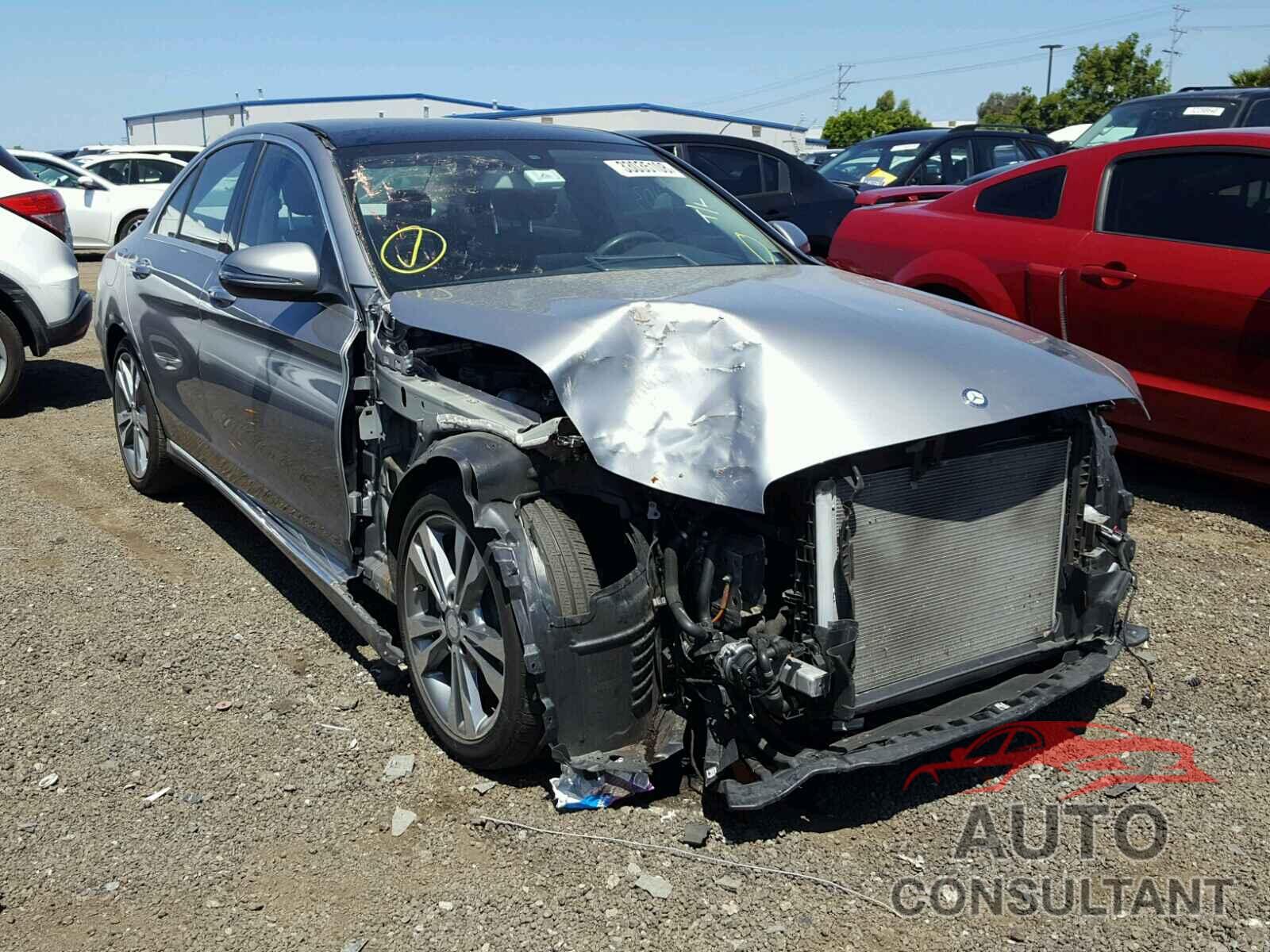 MERCEDES-BENZ C300 2016 - 55SWF4JB9GU162624
