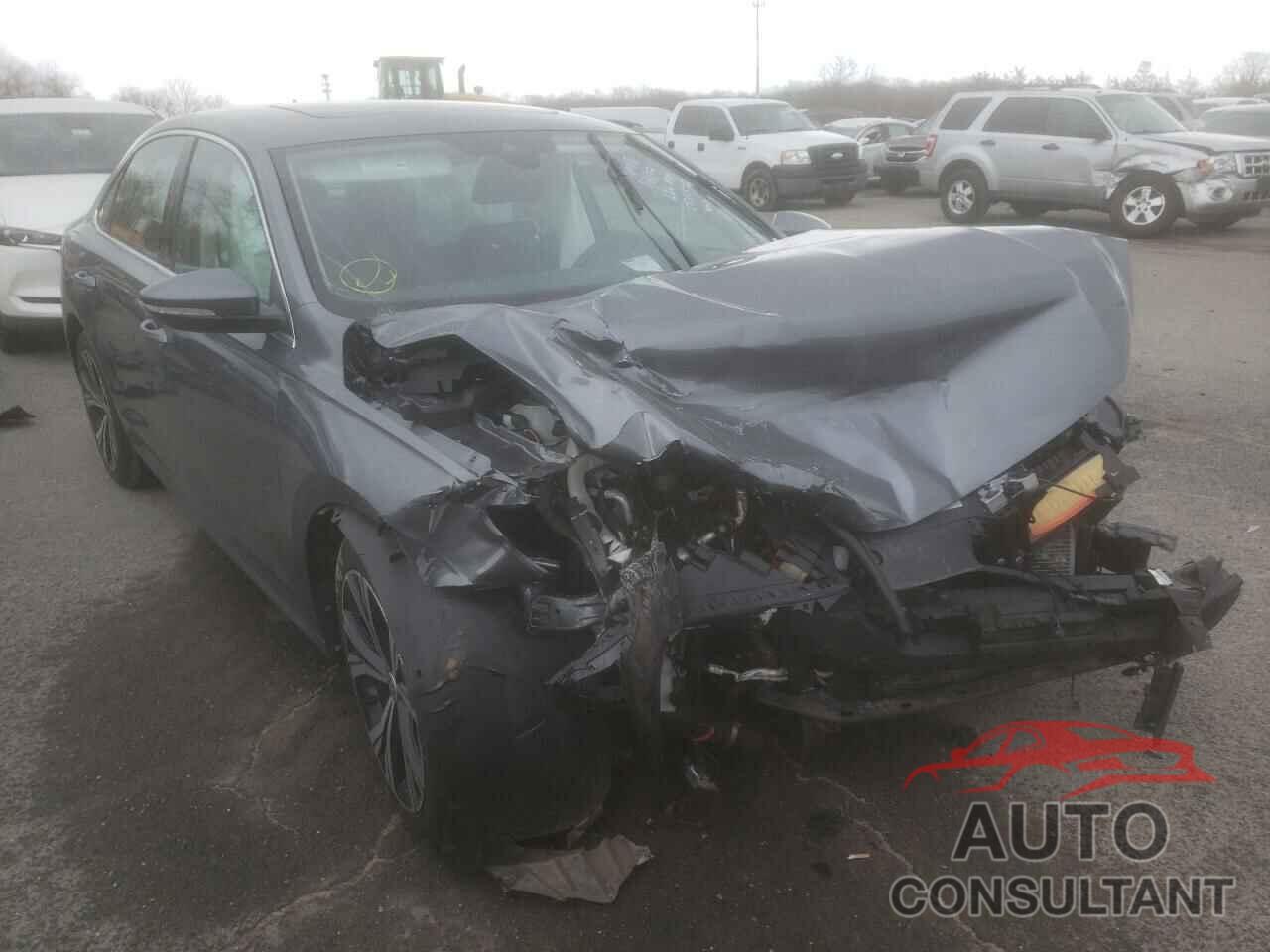 VOLKSWAGEN PASSAT 2021 - 1VWSA7A39MC000538