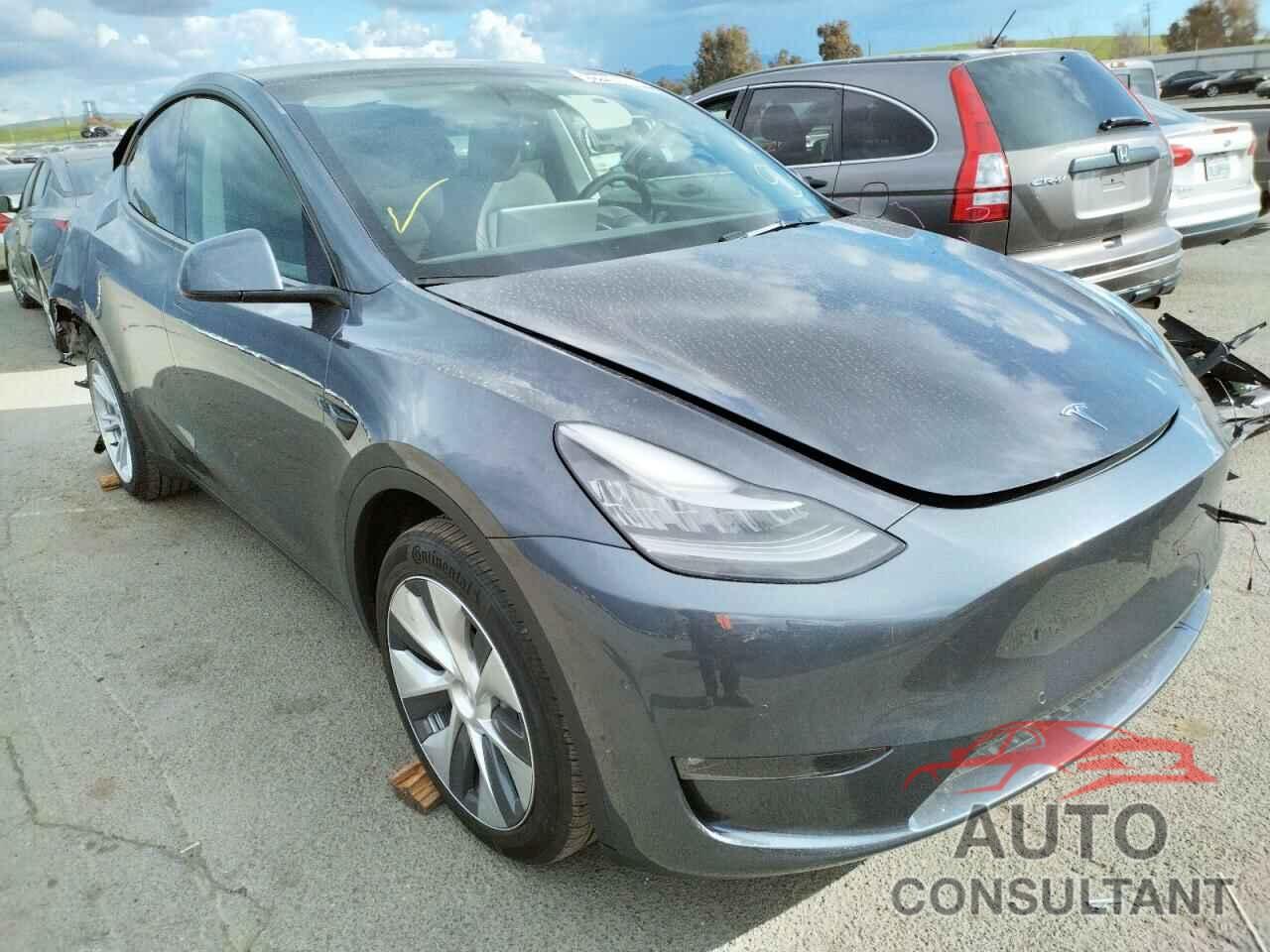 TESLA MODEL Y 2022 - 7SAYGDEE2NF359386