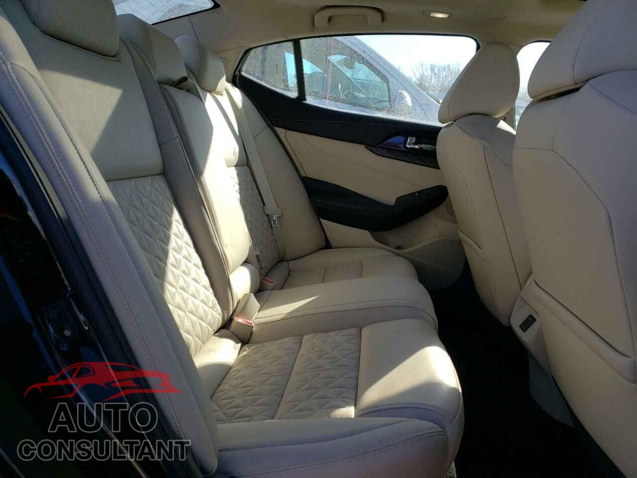 NISSAN MAXIMA 2018 - 1N4AA6AP1JC405497