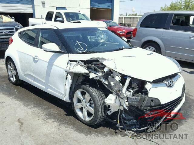 HYUNDAI VELOSTER 2015 - KMHTC6AD8FU224445