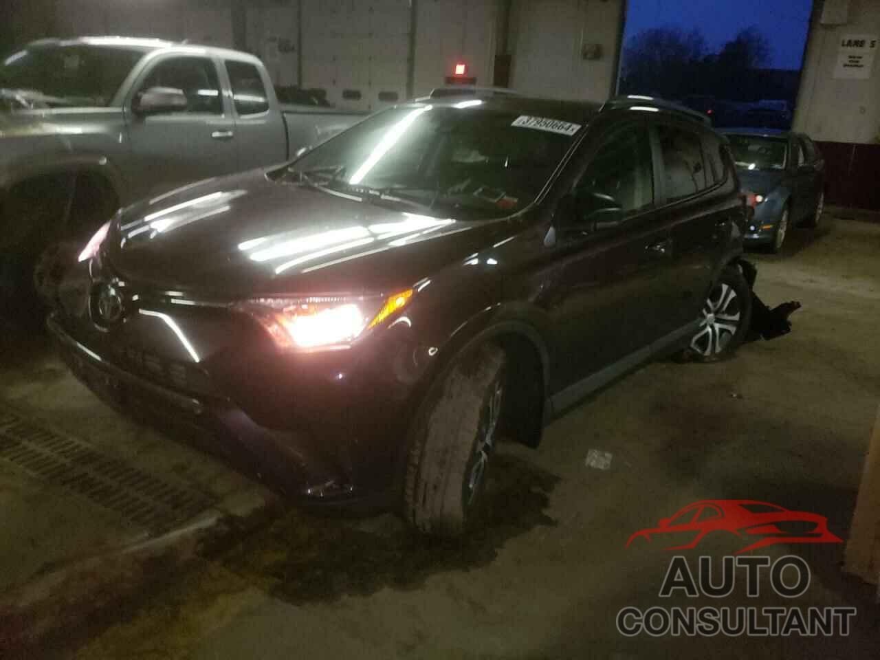 TOYOTA RAV4 2018 - 2T3BFREV1JW746356