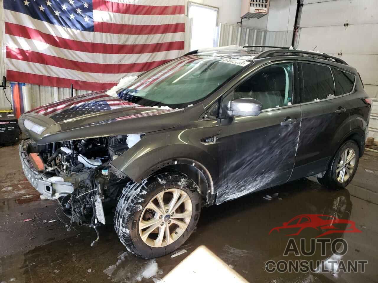 FORD ESCAPE 2017 - 1FMCU9GD1HUD23326
