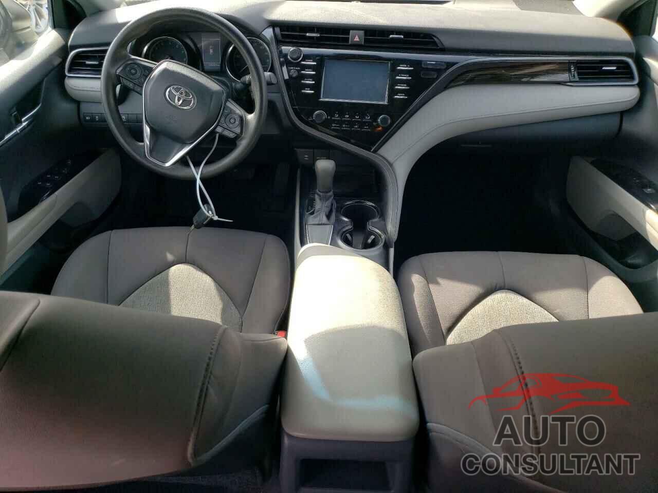 TOYOTA CAMRY 2019 - 4T1B11HK8KU252765