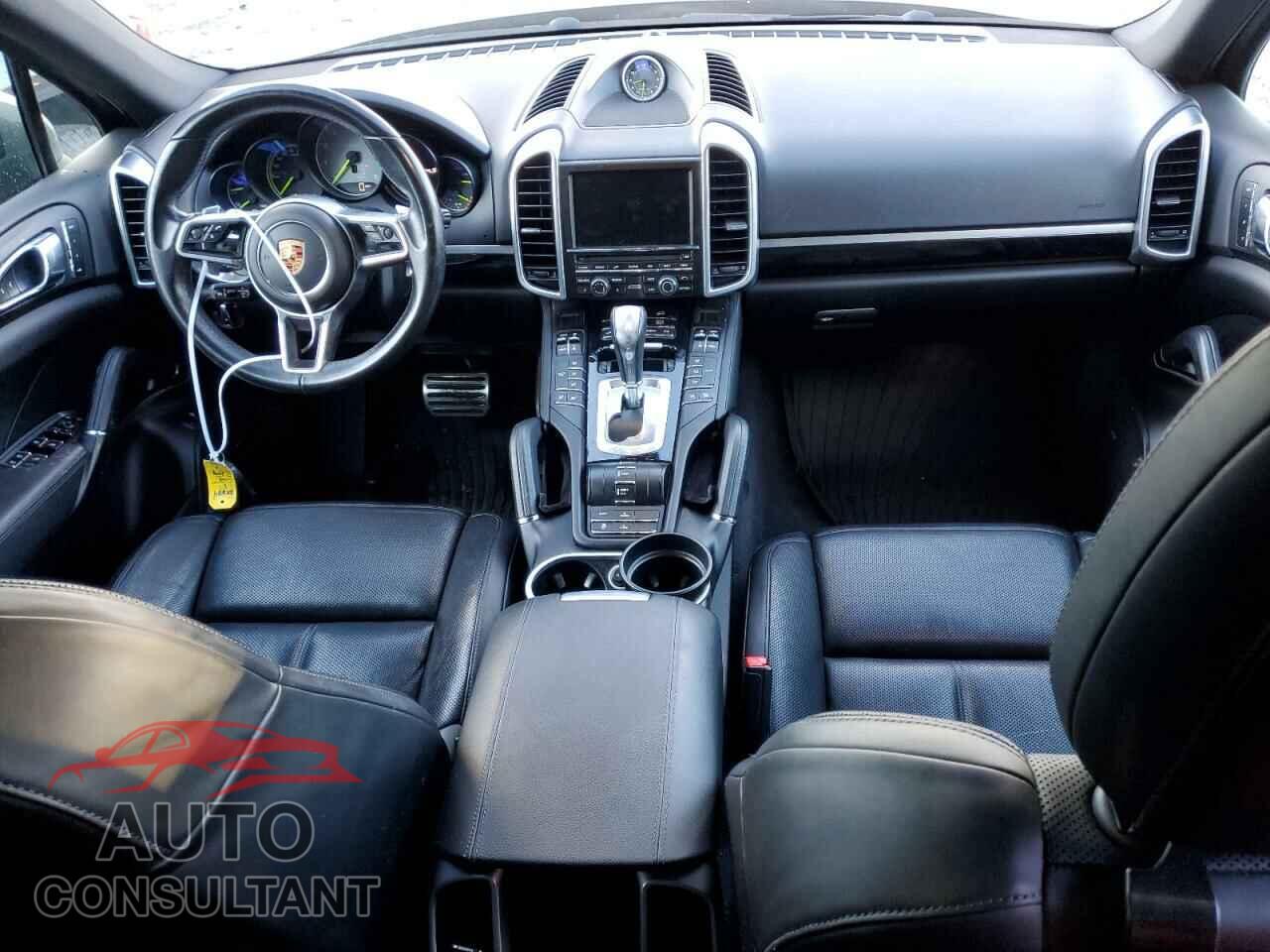 PORSCHE CAYENNE 2016 - WP1AE2A24GLA18333