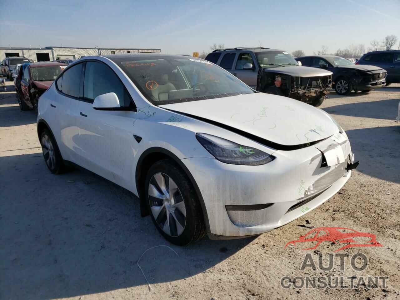 TESLA MODEL Y 2021 - 5YJYGDEE9MF185263