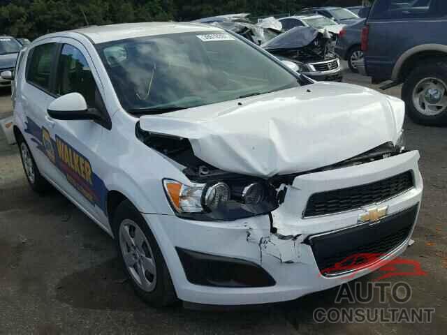 CHEVROLET SONIC 2015 - 1G1JA6SH6F4165648