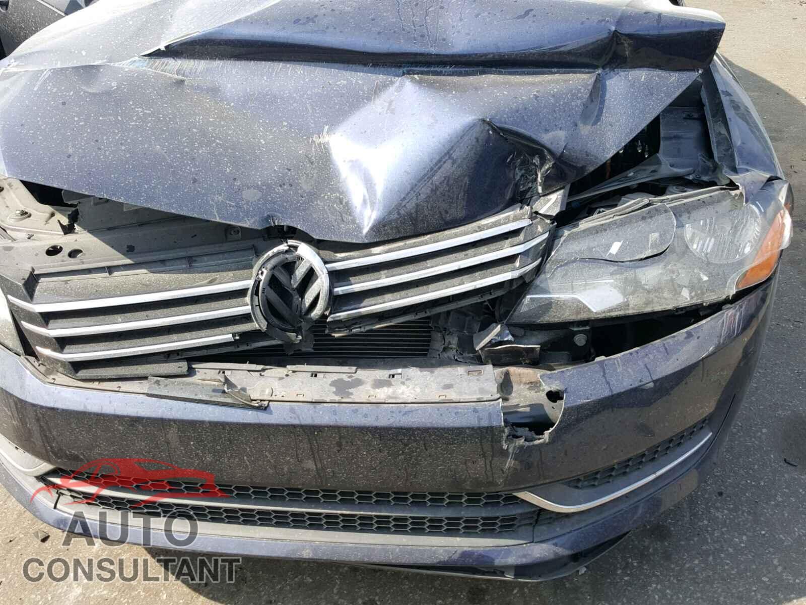 VOLKSWAGEN PASSAT 2015 - 1VWBS7A32FC006830