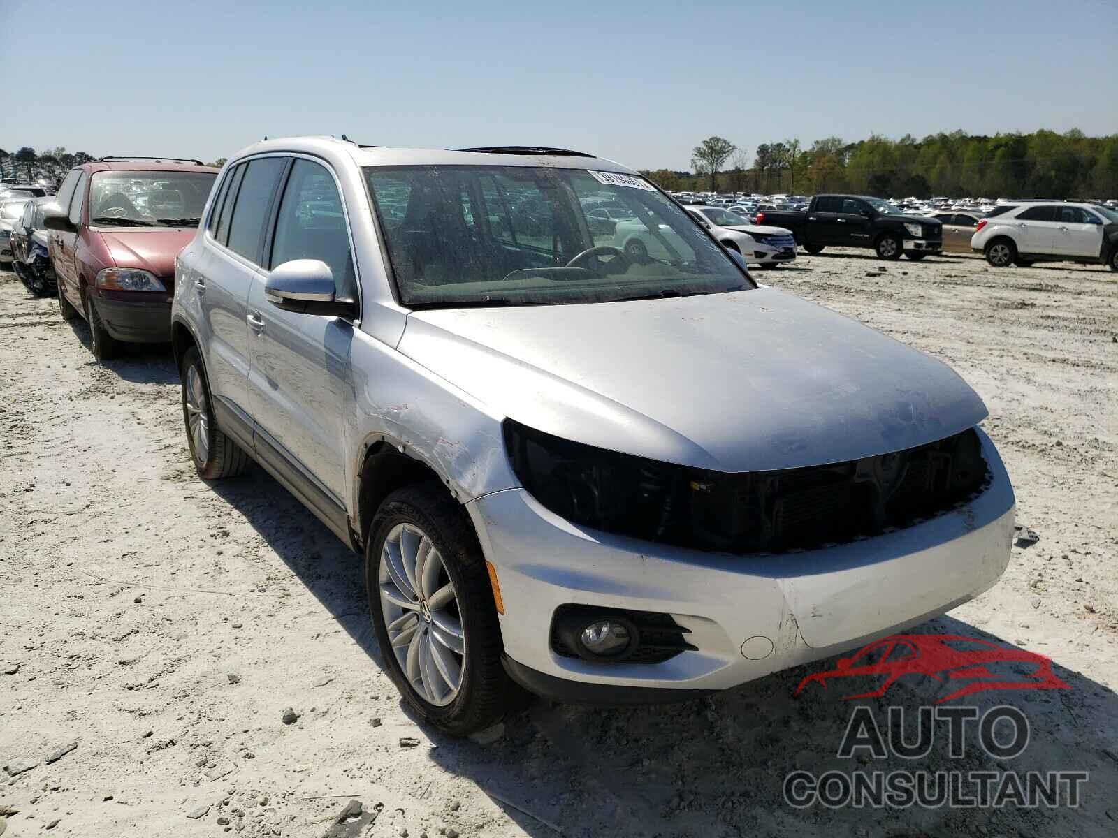 VOLKSWAGEN TIGUAN 2016 - WVGAV7AX0GW576698
