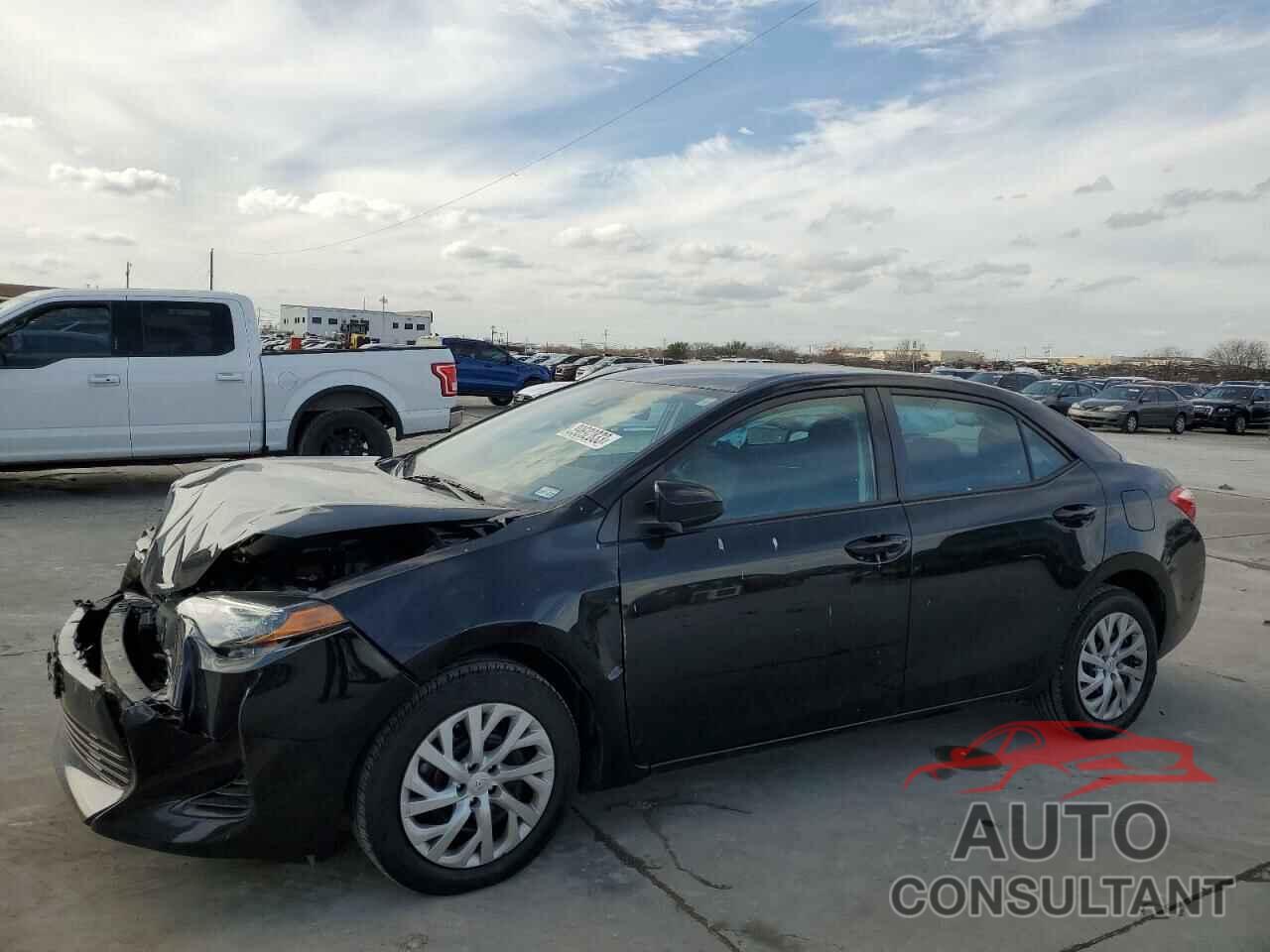 TOYOTA COROLLA 2019 - 5YFBURHE0KP908376