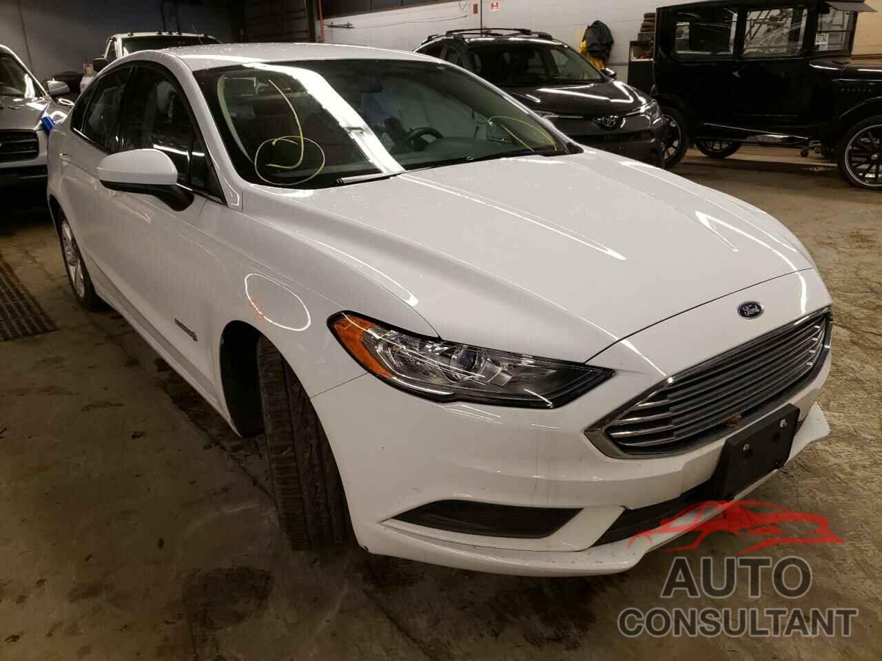 FORD FUSION 2018 - 3FA6P0LUXJR197013