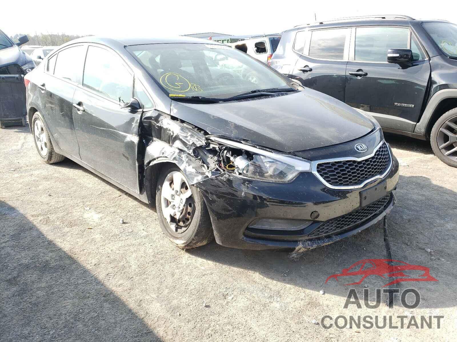 KIA FORTE 2016 - KNAFK4A68G5537756