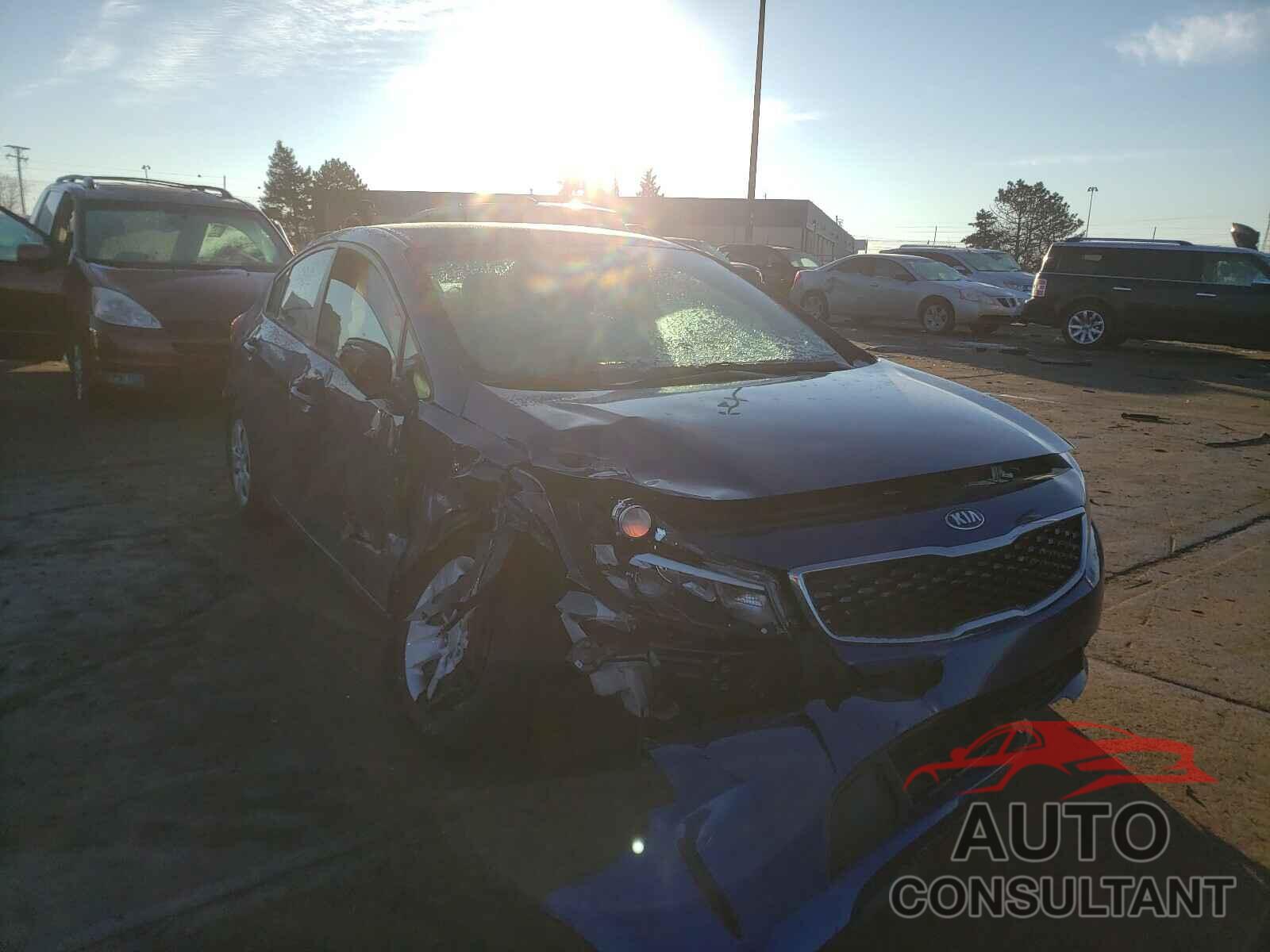 KIA FORTE 2017 - 3KPFK4A76HE095819