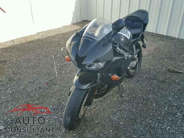 HONDA CBR CYCLE 2015 - JH2PC4005FK800438