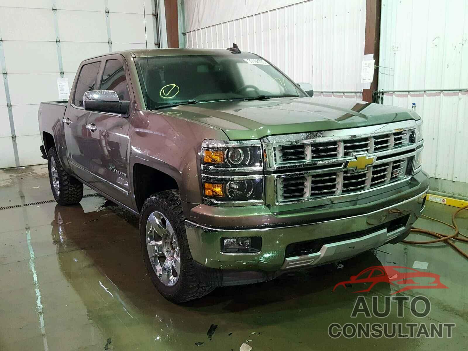 CHEVROLET SILVERADO 2015 - 1HGCV1F47JA093644