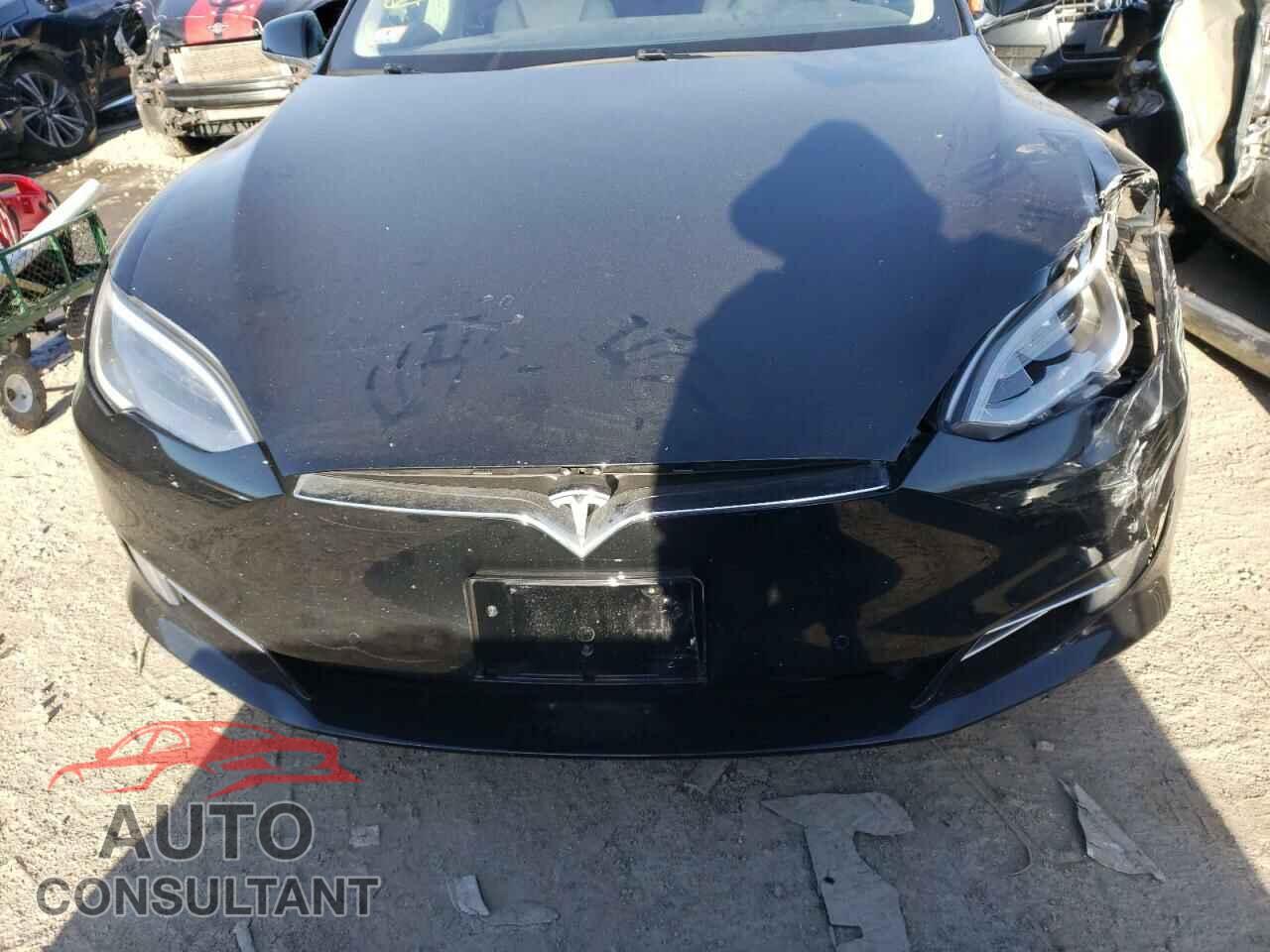 TESLA MODEL S 2017 - 5YJSA1E18HF176143