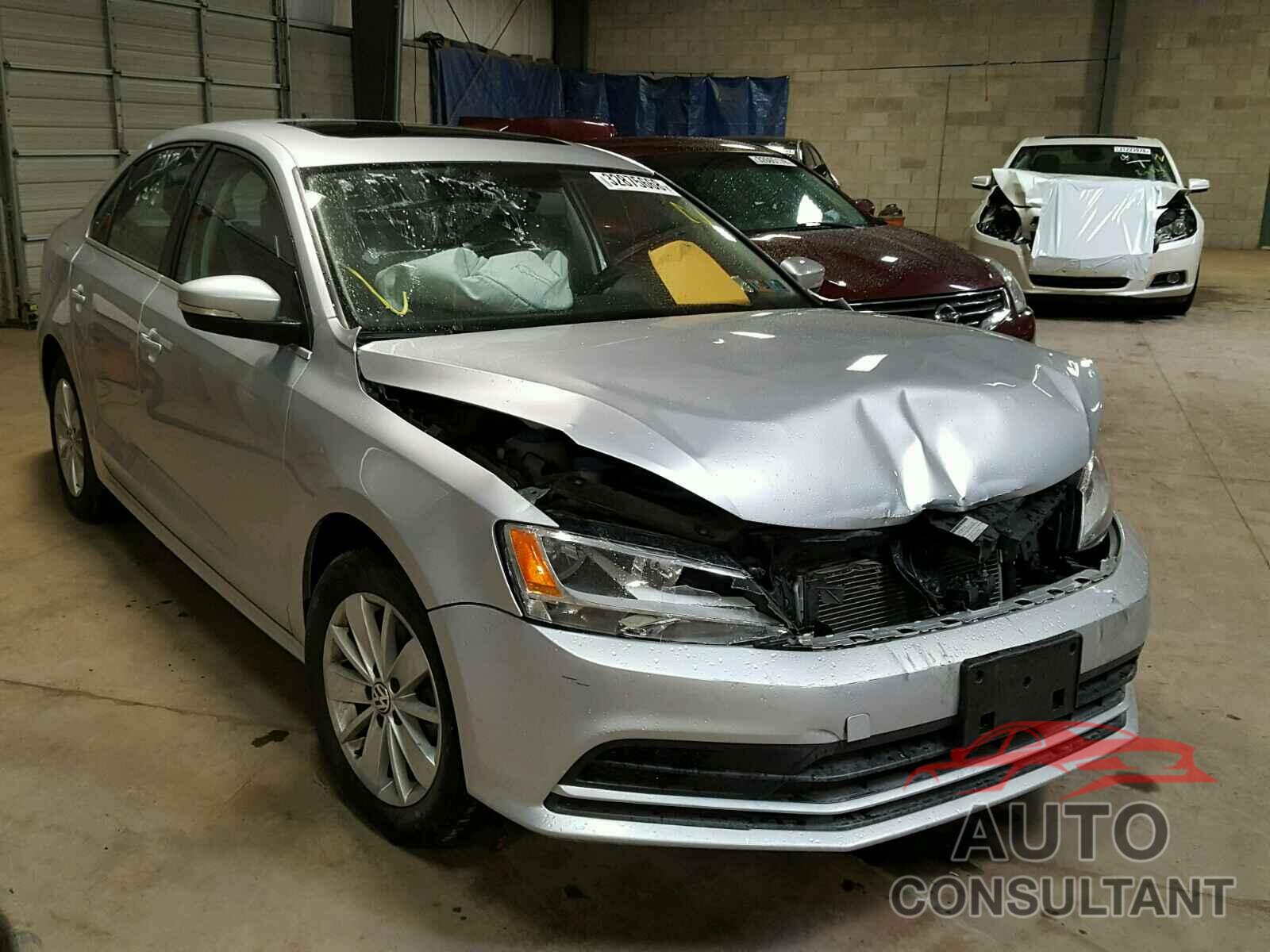 VOLKSWAGEN JETTA 2015 - 3VWD17AJ1FM230583