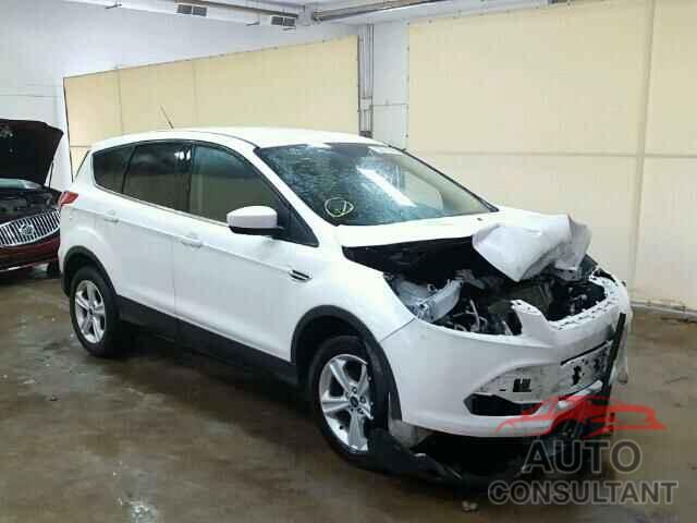FORD ESCAPE 2015 - 1FMCU9GX3FUC34509
