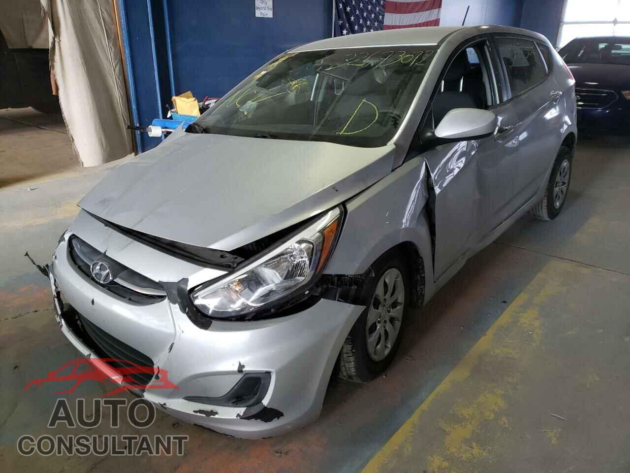 HYUNDAI ACCENT 2017 - KMHCT5AE0HU336548