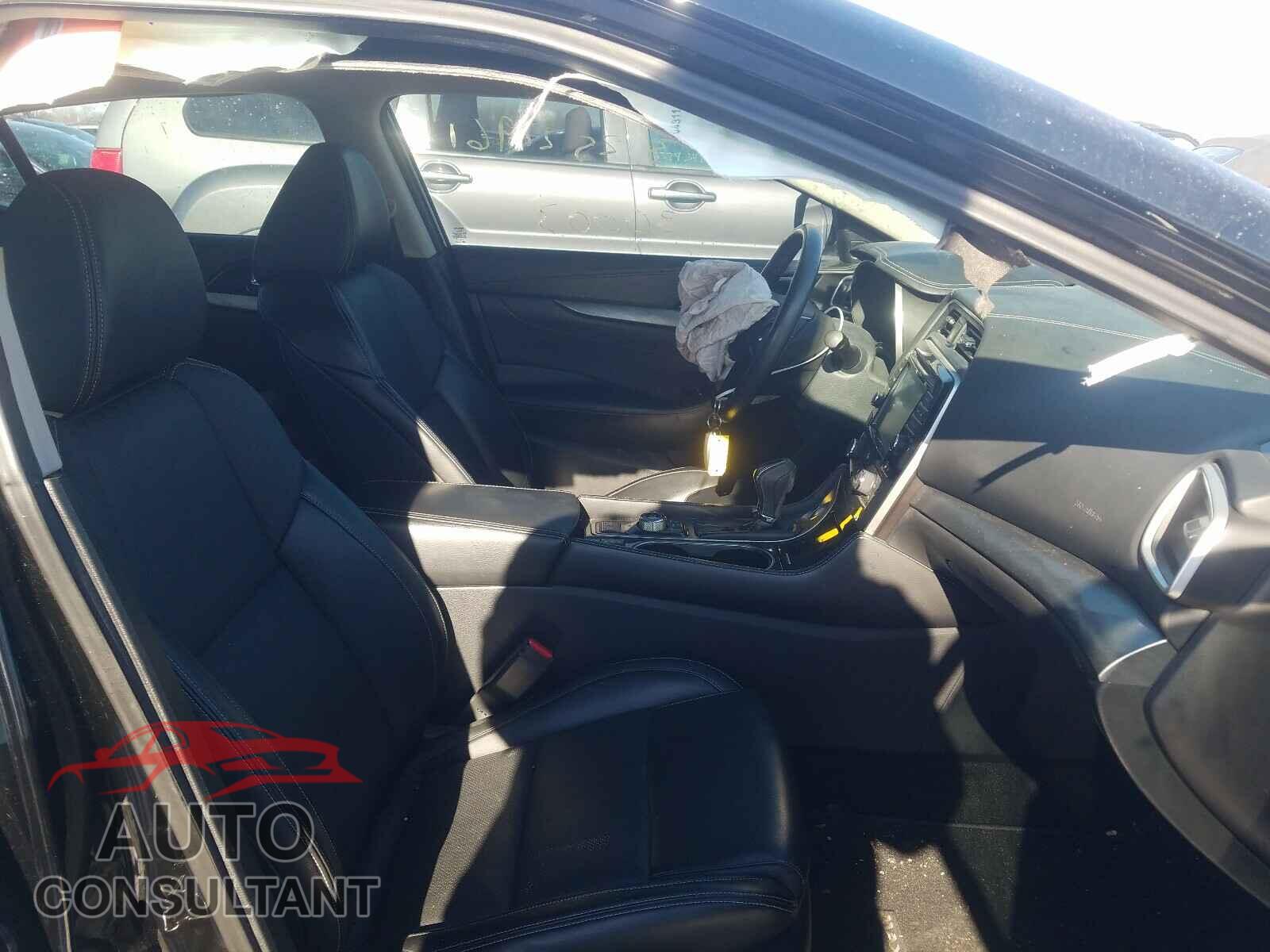 NISSAN MAXIMA 2017 - 1N4AA6AP2HC368910